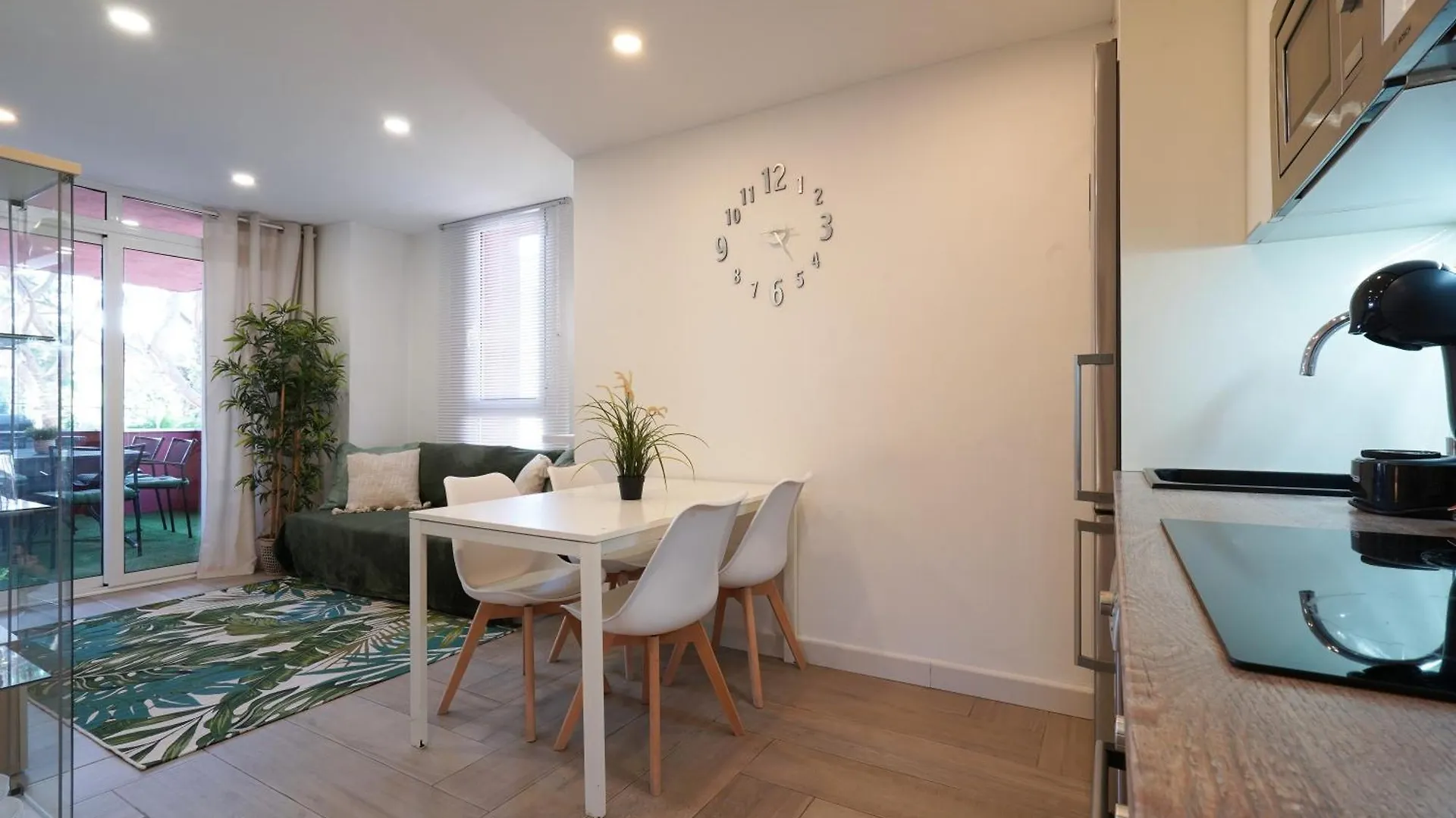 Apartment-4People-Parking-Castelledefels-Bikes-Bbq Castelldefels